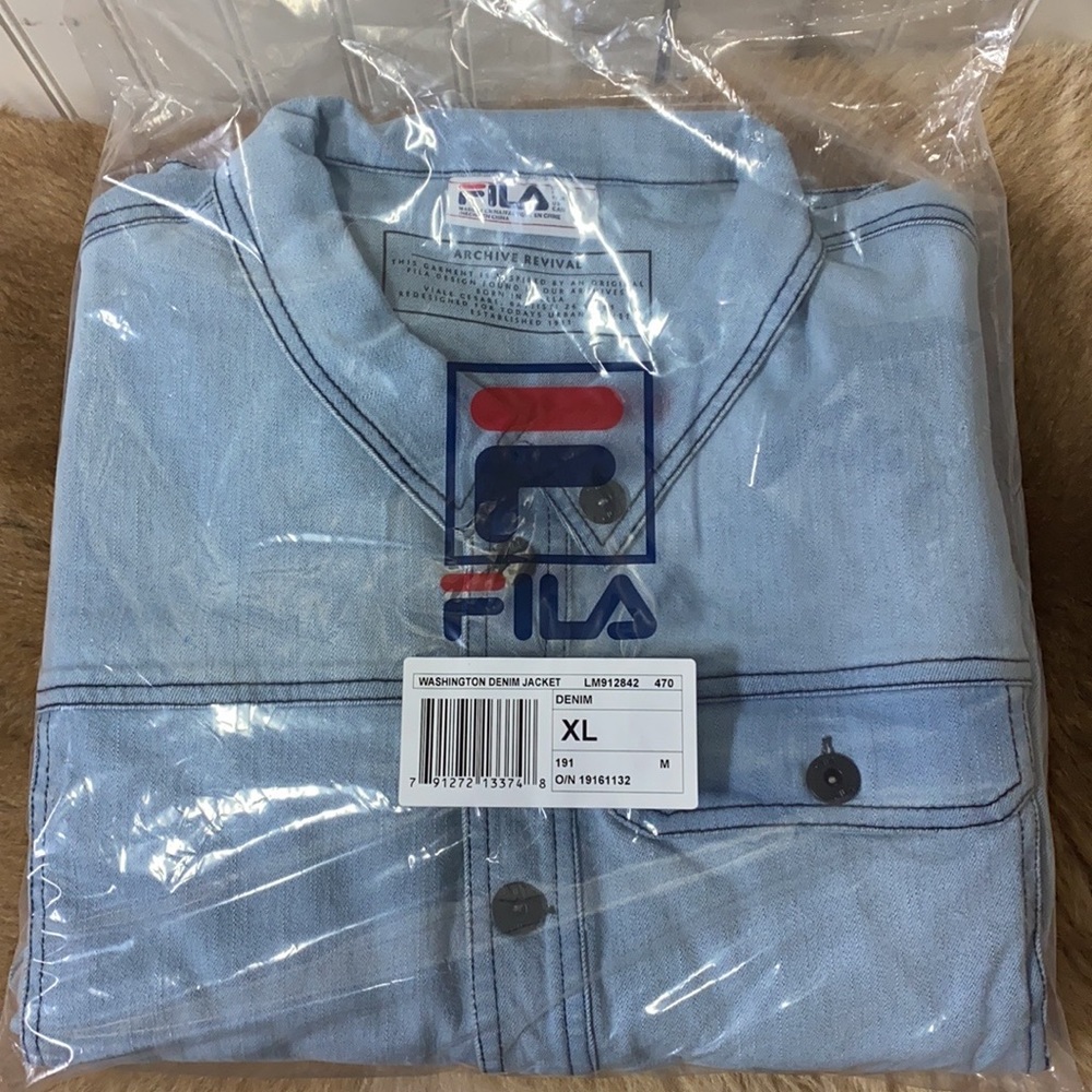 Fila Washington Denim Jacket XL New NWT - Picture 12 of 12
